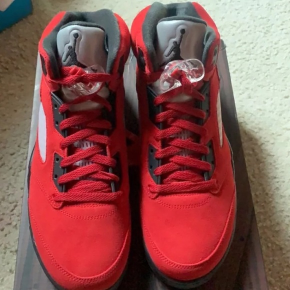 Jordan 5 raging bulls